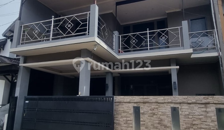 Rumah Komplek Tulip Permai Siap Huni Terawat dan Minimalis