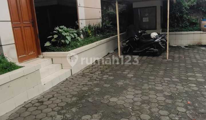 Bangunan Komersil Lokasi Strategis Sayap Jalan Peta Bandung 2