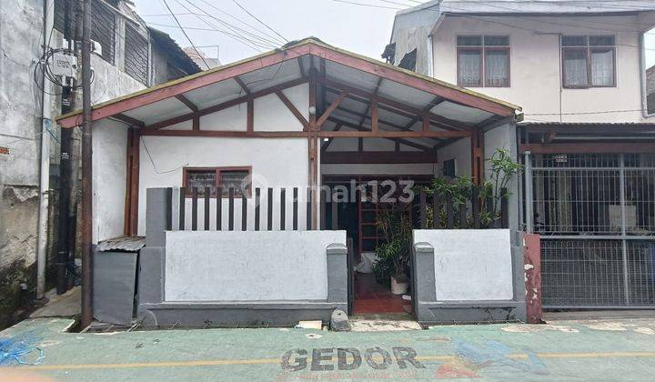 Rumah di Perumnas Sarijadi, Dekat ke Mall PVJ Bandung 1