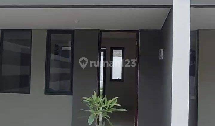 RUMAH 2 LANTAI BISA UNTUK USAHA DI DERWATI 2