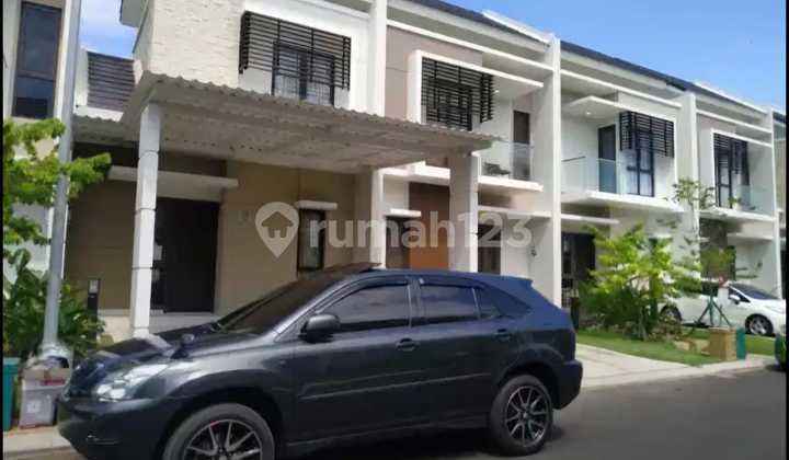 Disewakan Rumah di Cluster Burgundy Summarecon Bekasi