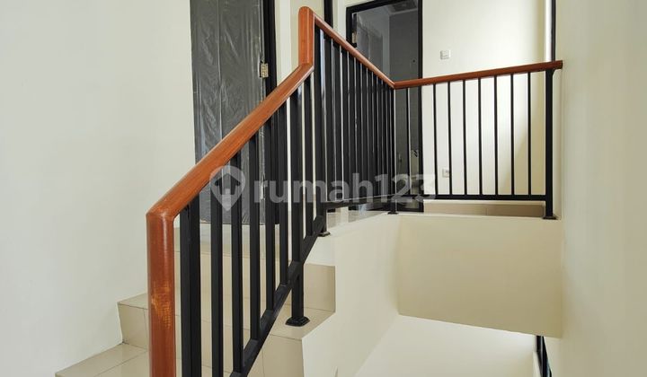 Dijual Murah Rumah Di Cluster Lavesh Harapan Indah Kota Bekasi 2