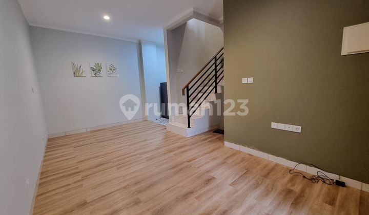 For Sale Fully Renovated House in Burgundy Summarecon Bekasi 2