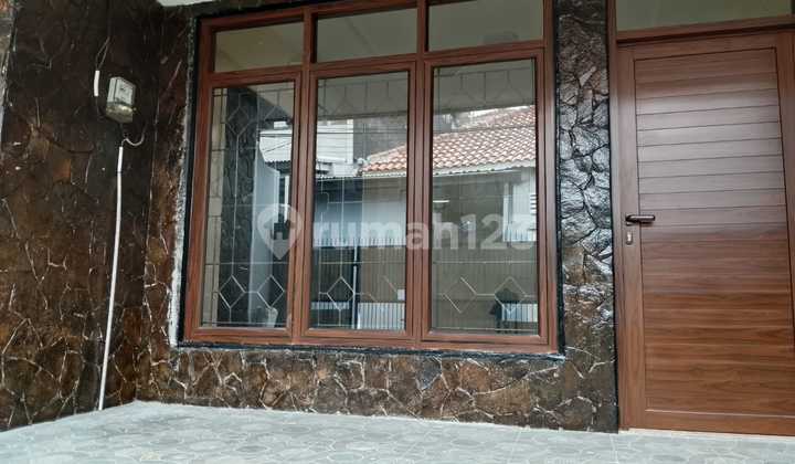 For Rent House in Tebet Raya, South Jakarta 2