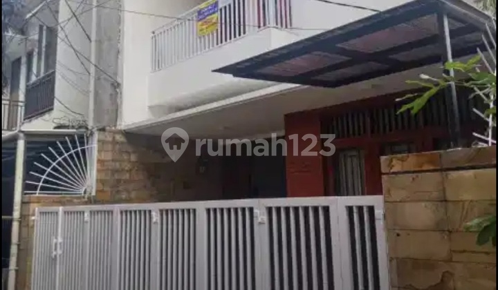 Disewakan Rumah di Tebet Utara Jakarta Selatan