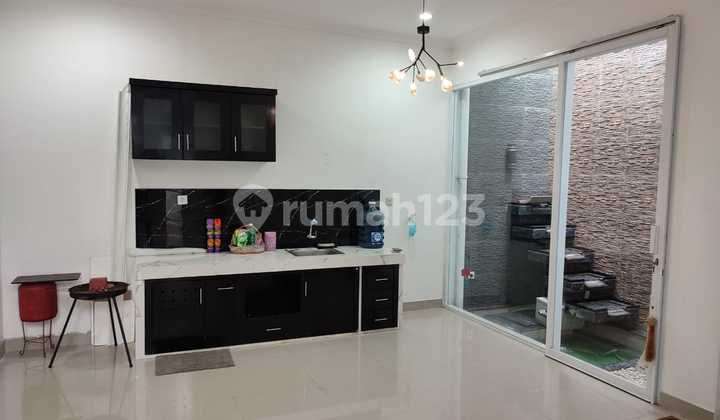 Disewakan Rumah di Jakarta Garden City Cluster La Seine Jgc Cakung Jakarta Timur 2