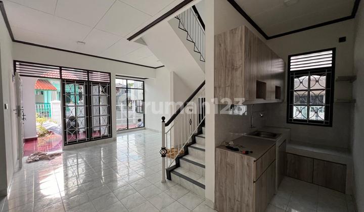Disewakan Rumah di Utan Kayu Jakarta Timur 2