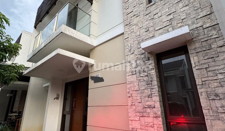 Dijual Murah Rumah Di Summarecon Bekasi Cluster Burgundy The Orchard Dijual Murah Rumah Di Summarecon Bekasi Cluster Burgundy The Orchard