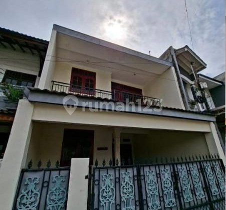 Disewakan Rumah di Kavling Dki Pondok Kelapa Jakarta Timur