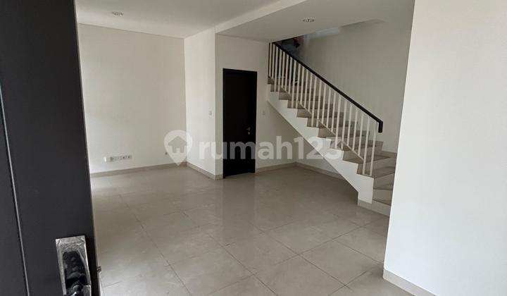 Disewakan Rumah di Mansion Wisteria Jakarta Garden City Cakung Jakarta Timur Disewakan Rumah di Mansion Wisteria Jakarta Garden City Cakung Jakarta Timur