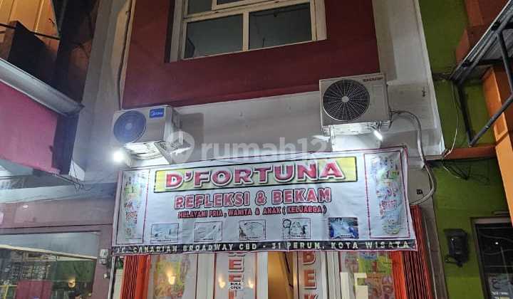 Di Sewakan Ruko 2 Lt Canadian Broadway Di Kota Wisata Cibubur 1