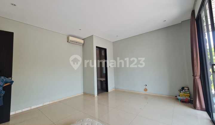 Dijual Rumah Mewah Dengan View Kota Semarang di Jl. Singotoro 2