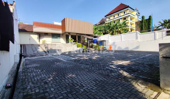 Tempat Usaha Luas Lokasi Strategis di Jl. Pamularsih, Semarang 1