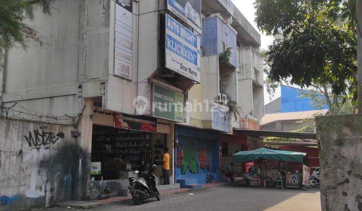 Ruko Strategis di Tengah Kota  1