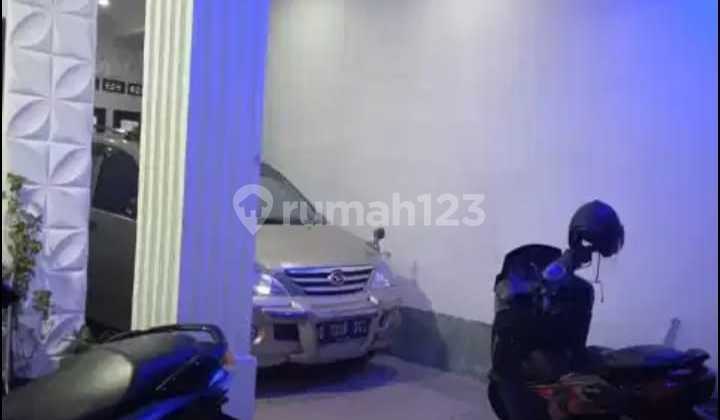 Spacious Move-in Ready House in Cimahi City, Price Negotiable Spacious Move-in Ready House in Cimahi City, Price Negotiable