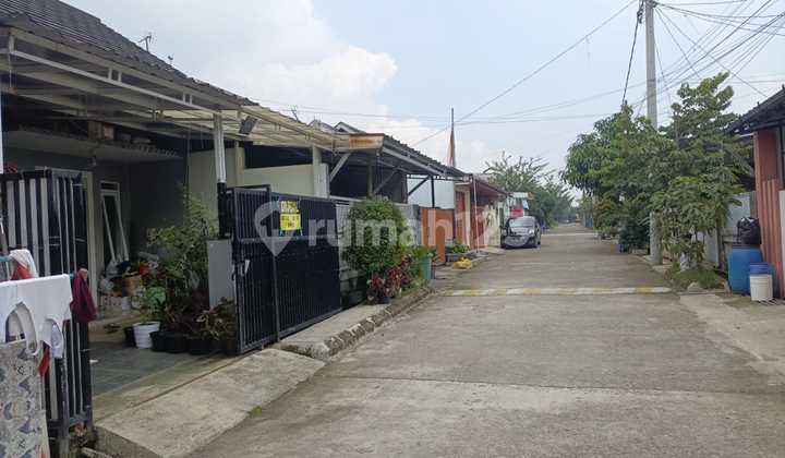 Rumah di Komplek Graha Rancamanyar Siap Huni