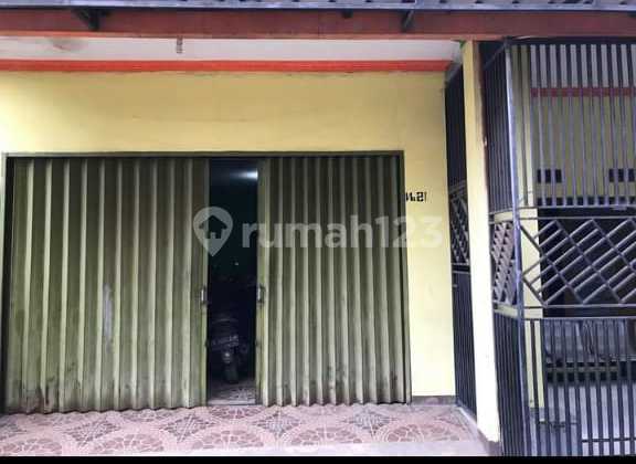 Rumah Lokasi Strategis Siap Huni 
