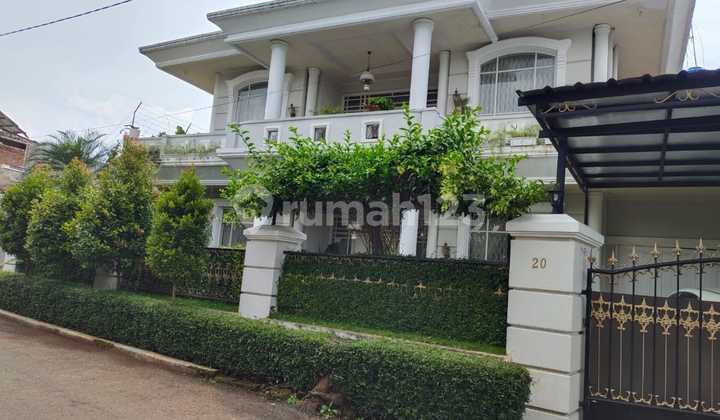 Jual Rumah American Style Daerah Cigadung , Siap Huni , Bagus , 2 Lantai , Bu