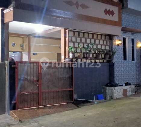 House in Pondok Padalarang Indah Complex