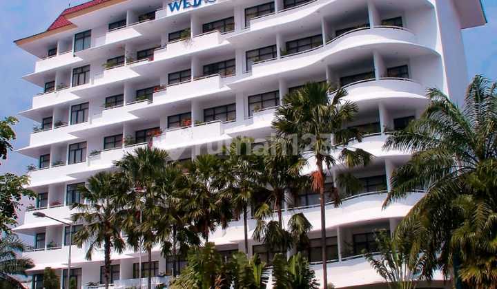 Hotel for Sale in the Center of Surabaya City Hotel for Sale in the Center of Surabaya City