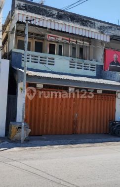 Dijual Ruko Strategis Pinggir Jalan Besar di Surabaya – Lokasi Deretan RS. Soewandhie, Harga 2.9M Dijual Ruko Strategis Pinggir Jalan Besar di Surabaya – Lokasi Deretan RS. Soewandhie, Harga 2.9M