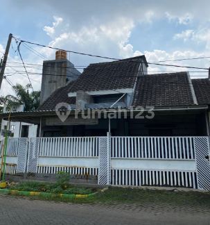 Rumah Luas Dekat Aloha Waru Sidoarjo, SHM dan Siap Huni 1