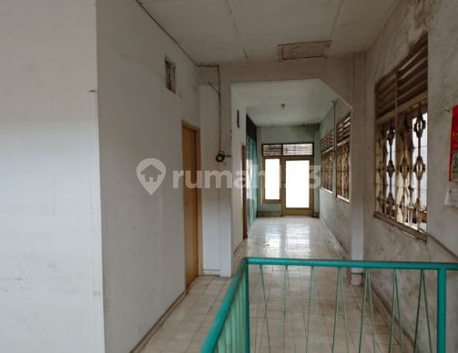 For Sale: Strategic Shop House by Main Road in Surabaya – Located in Soewandhie Hospital Row, Price 2.9M 2