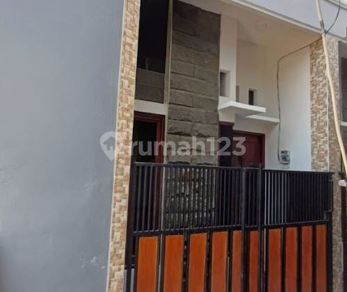 "SIAPA CEPAT DIA DAPAT!" Jual Rumah Surabaya TImur Terdekat dari Pasar dan Galaxy Mall "SIAPA CEPAT DIA DAPAT!" Jual Rumah Surabaya TImur Terdekat dari Pasar dan Galaxy Mall