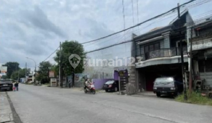 2-Storey Shop House at Nol Raya Radegan Sari Driyorejo Gresik 2