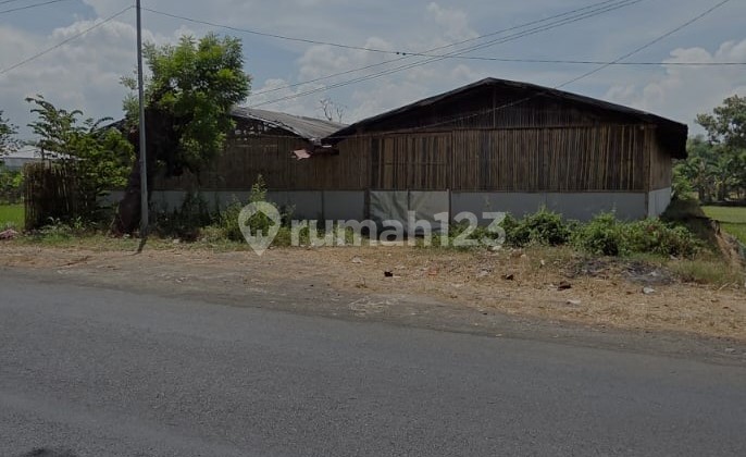 Cheap Sale Exs Kandang Warehouse in Kraton Pasuruan Cheap Sale Exs Kandang Warehouse in Kraton Pasuruan