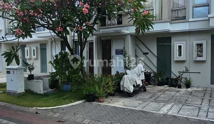 Rumah Baguscantik Murah Grandpakuwon Surabaya Rumah Baguscantik Murah Grandpakuwon Surabaya