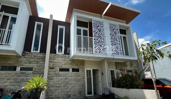 Cheap Salenew minimalist house strategic location Puri Safira