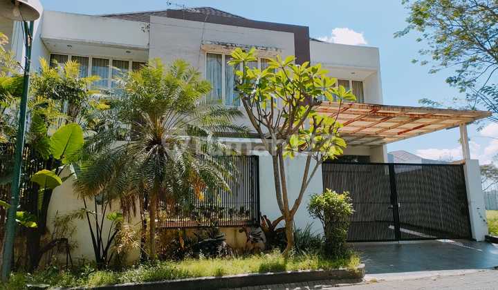 Dijual Rumah Modern Jalan Bukit Golf Citraland Surabaya 2