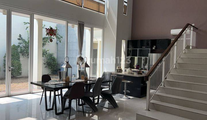 Rumah Royal Residence 2 Lantai 4 Kamar Tidur 2
