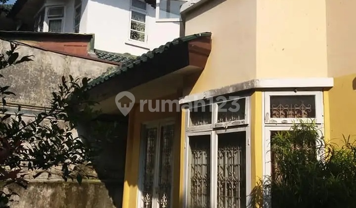 Green Golf Hill House Sentul City 4 Bedrooms 2