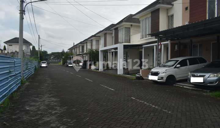 Dibawah Harga Pasar Rumah Evergreen De Parc Gunung Anyar 2