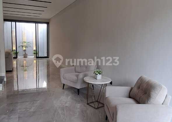 Rumah Mewah Baru Gress Woodland Citraland 2