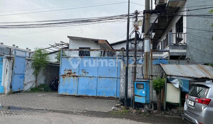 Gudang Margomulyo Permai Luas 1400m2 