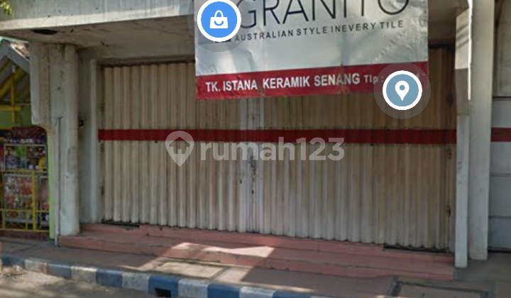Store on National Road, Strategic Location in the Center of Activity 2
