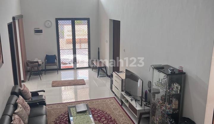 Rumah 2 Lantai Rungkut Mejoyo Siap Huni Rumah 2 Lantai Rungkut Mejoyo Siap Huni