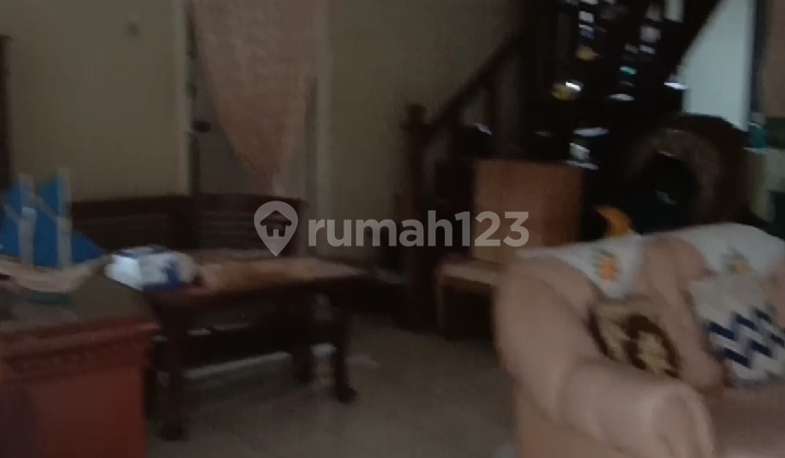 Rumah 1.5 Lantai di Emmy Saelan Alaudin Siap Huni 2