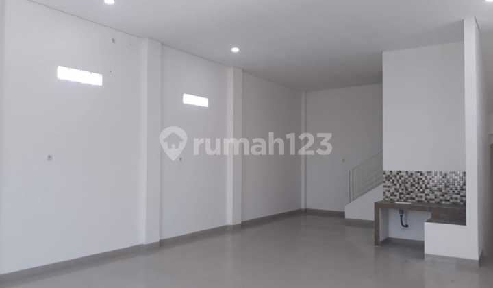 New Fresh 3-Story Ruko in Balongsari Tama 2