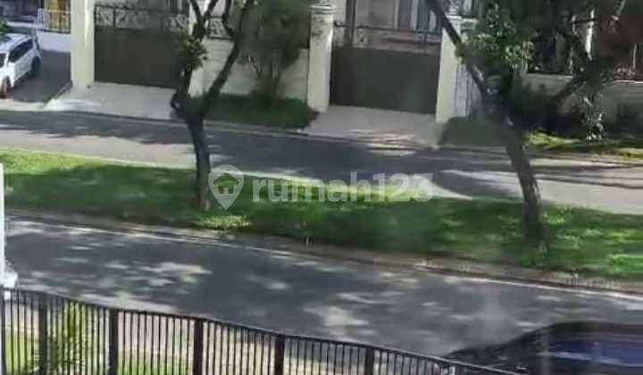 Commercial Shophouse Citraland Strategic Location Suitable for Business