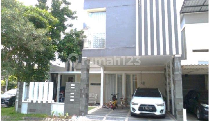 Auctioned 2-Story House in Green Garden Housing Estate 1