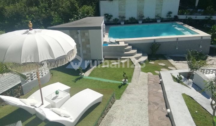 Villa Mewah Mandalika Lombok Full Furnished 5 Kamar