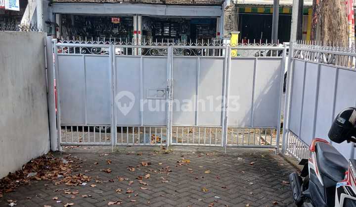 Strategic Location Shop House for Business or Office Near Station and Port 2