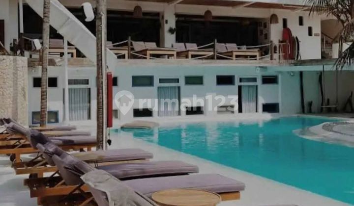 Bar Business and Commercial Space at Batu Bolong Location Bar Business and Commercial Space at Batu Bolong Location