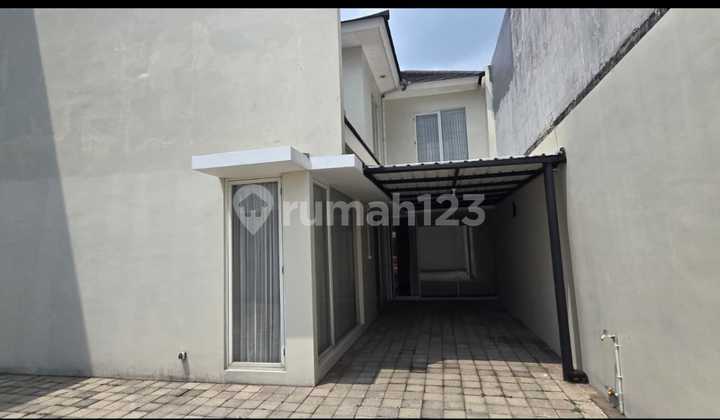 Royal Residence Cluster Harewood 2 Lantai Wiyung Surabaya 2