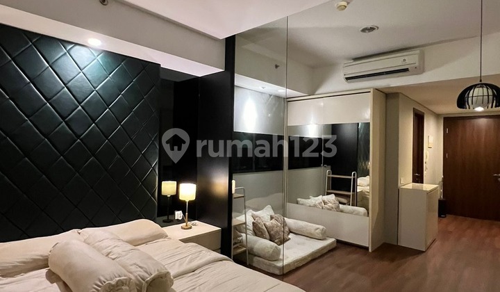 RENOVATED!!! Jual Apartemen Kemang Village Residence Tipe Studio Fully Furnished