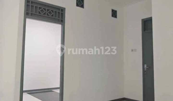 Ready to Live House in Kebon Jeruk Area, West Jakarta 2